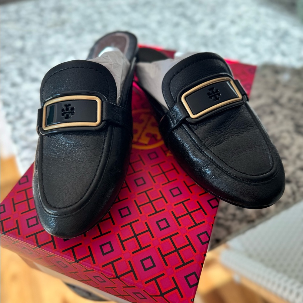Tory Burch black leather mule, size 7.